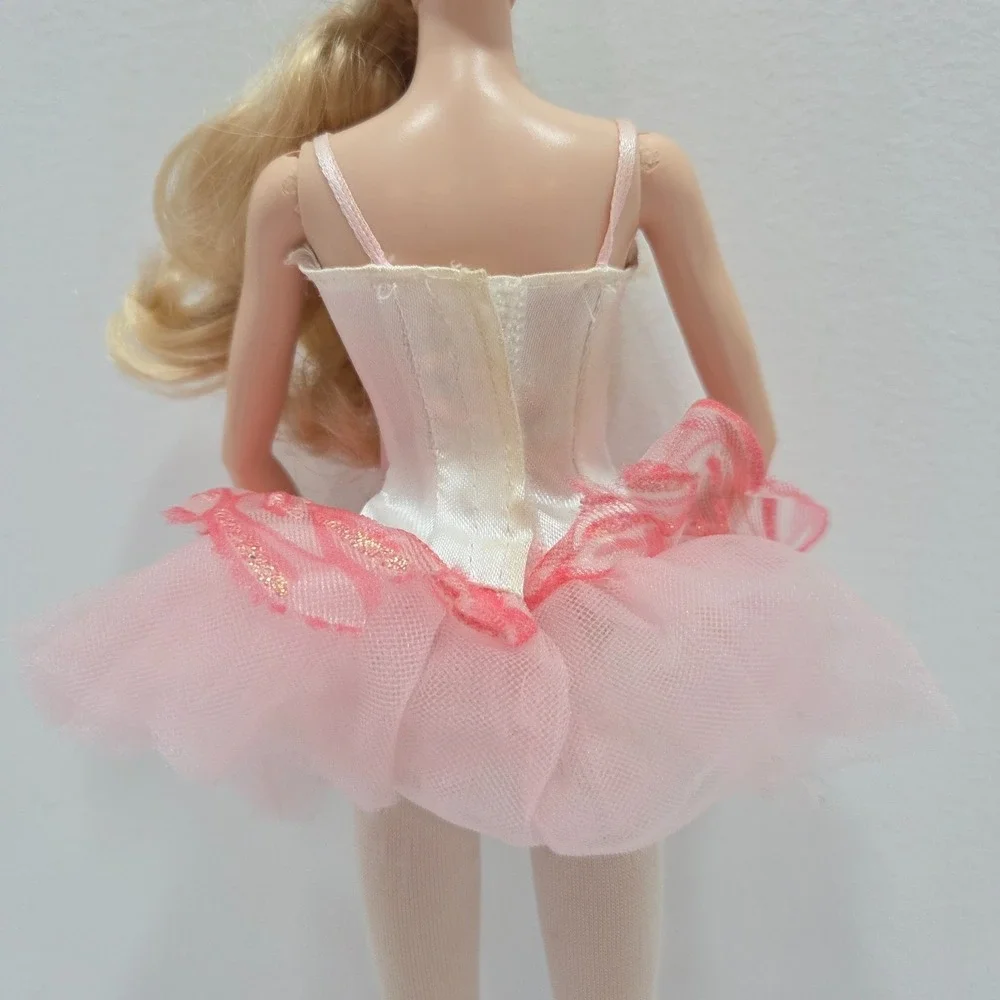 Mattel Barbie DGW35 Collector 2015 Ballet Wishes Doll Tights Leotard